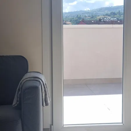 Astures Apartamentos Oviedo Exterior photo